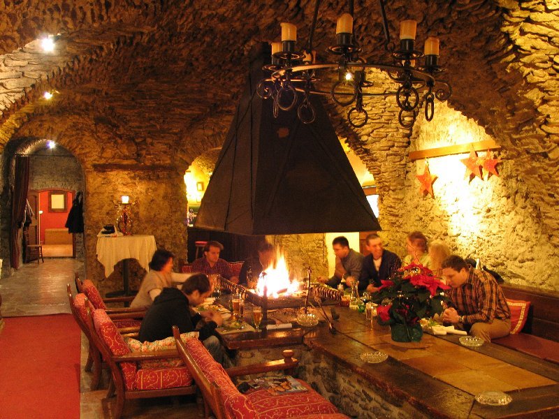 Putzenhof: étterem a több száz éves épületben - Kattints a képre a nagyításhoz