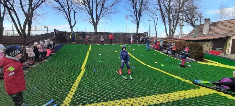 Sítechnika Síiskola - Dorog