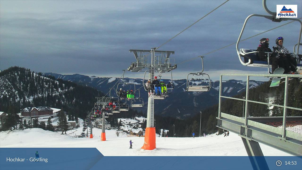 Hochkar tegnap, webkamera: tömött székek a liften