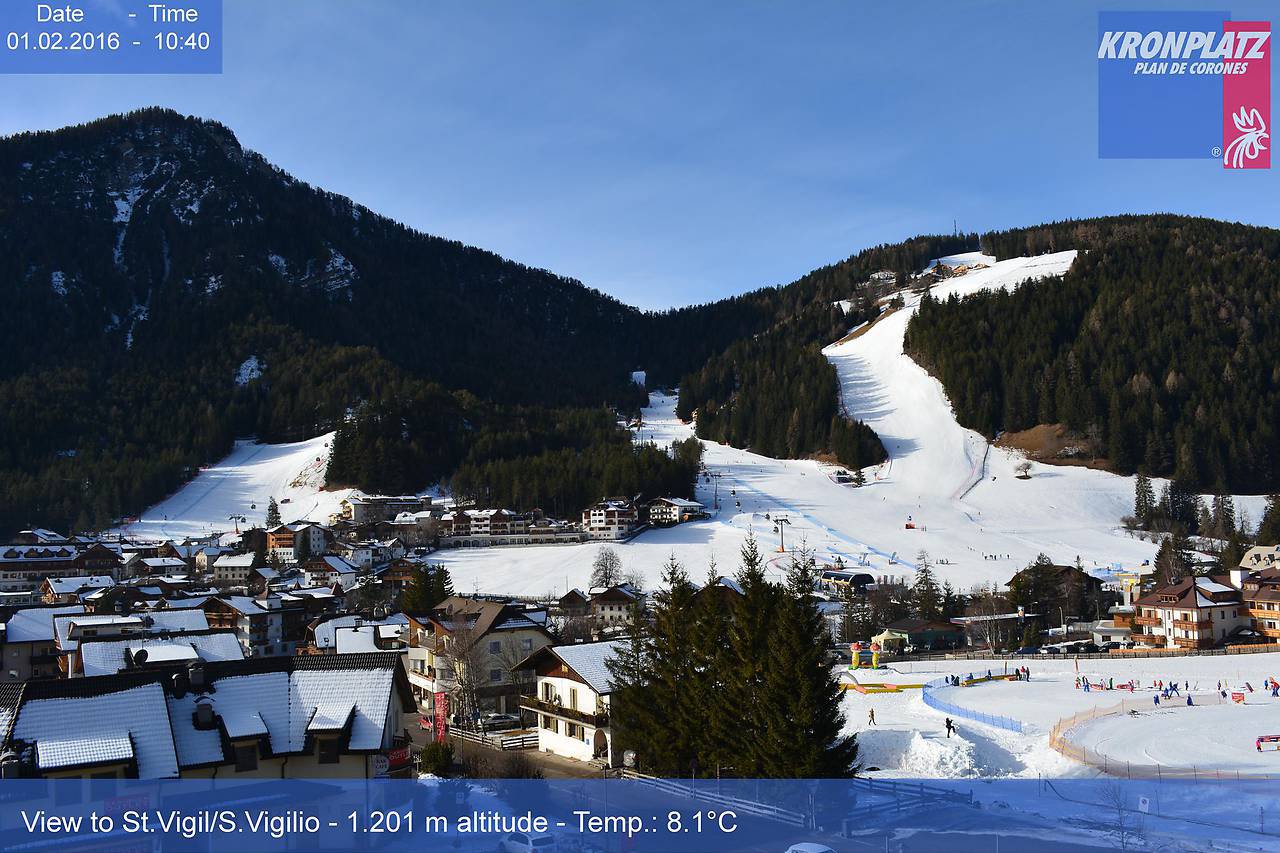 Kronplatz webkamera: a pályákon van hó, síelni lehet