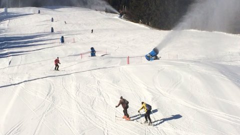 Mostantól tilos Flachau pályáin sítúrázni
