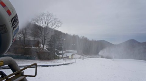 Hóágyúzás ma reggel (Kép: Mátraszentistváni Sípark)