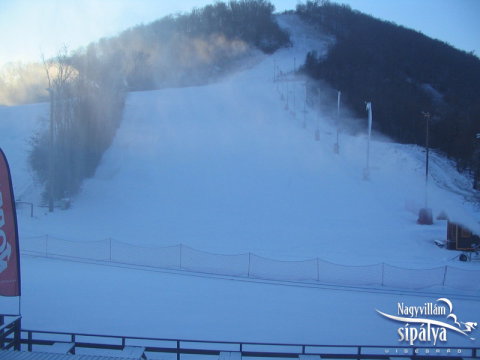 Visegrád: hóágyúzás a pénteki nyitás előtt