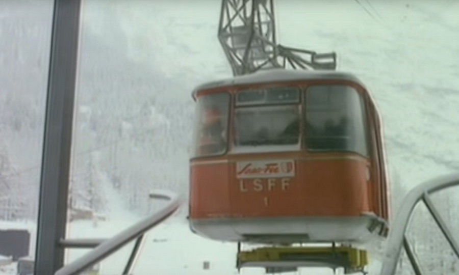 Felskinn-Bahn, Saas-Fee a klipben