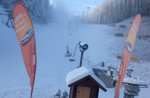 Ezt a háztetőt a természet sem boríthatta volna be szebben hóval