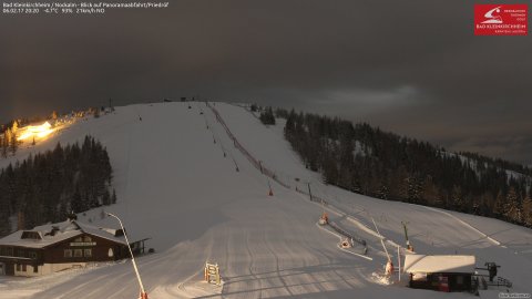 Bad Kleinkirchheim webkamera, a pályát már este előkészítették mára