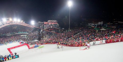 50 ezer néző a versenyen