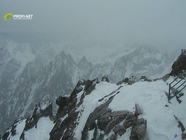 A csúcson van egy kis hó