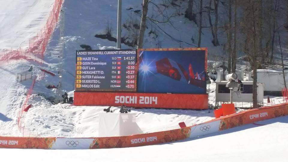 Ez a tábla örök emlék lesz ! (Kép: Magyar Sí Szövetség / Facebook/ Szabó Milán Gábor)