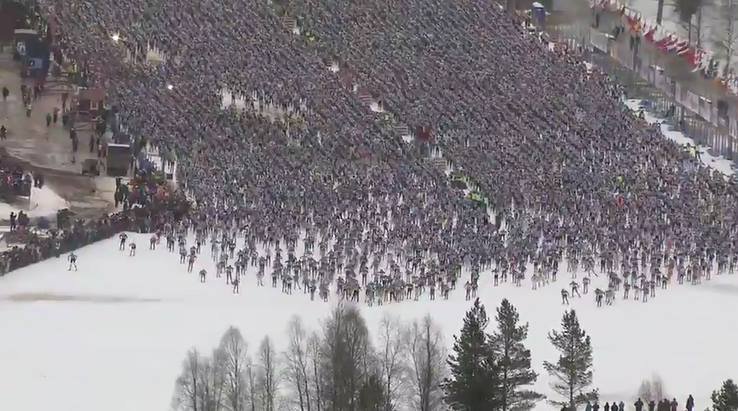 Elrajtolt a 2015-ös verseny