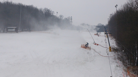 Hol van már a tavalyi (inkább tavalyelőtt) hó? Hóágyúzás 2014 februárjában (Kép: High Hills)