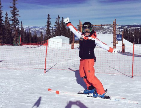 Lara Gut a Facebookon: Helló Kedves Raptor! Újra itt vagyok!