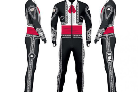 Szombréró helyett azért sisak lesz rajta