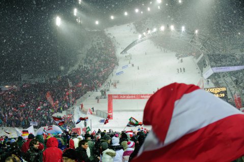 Őrületes hangulat, népünnepély, 50 ezer szurkoló