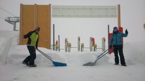 Paradiski 50 cm friss hó