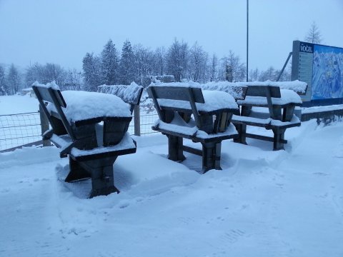 Vogel, Szlovénia, 35 cm friss hó