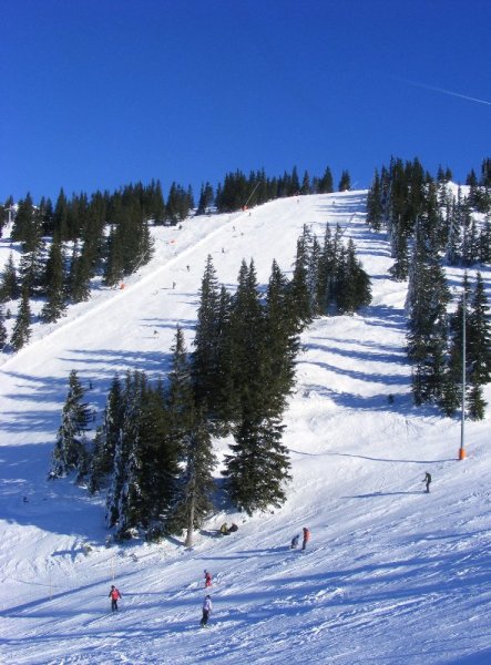 Az "Alm" pálya és a Leckerplan piros pályájának találkozása