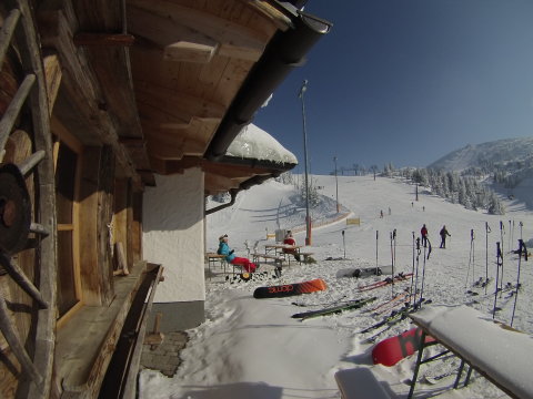 A Latschen-Alm hütte http://www.latschen-alm.at/