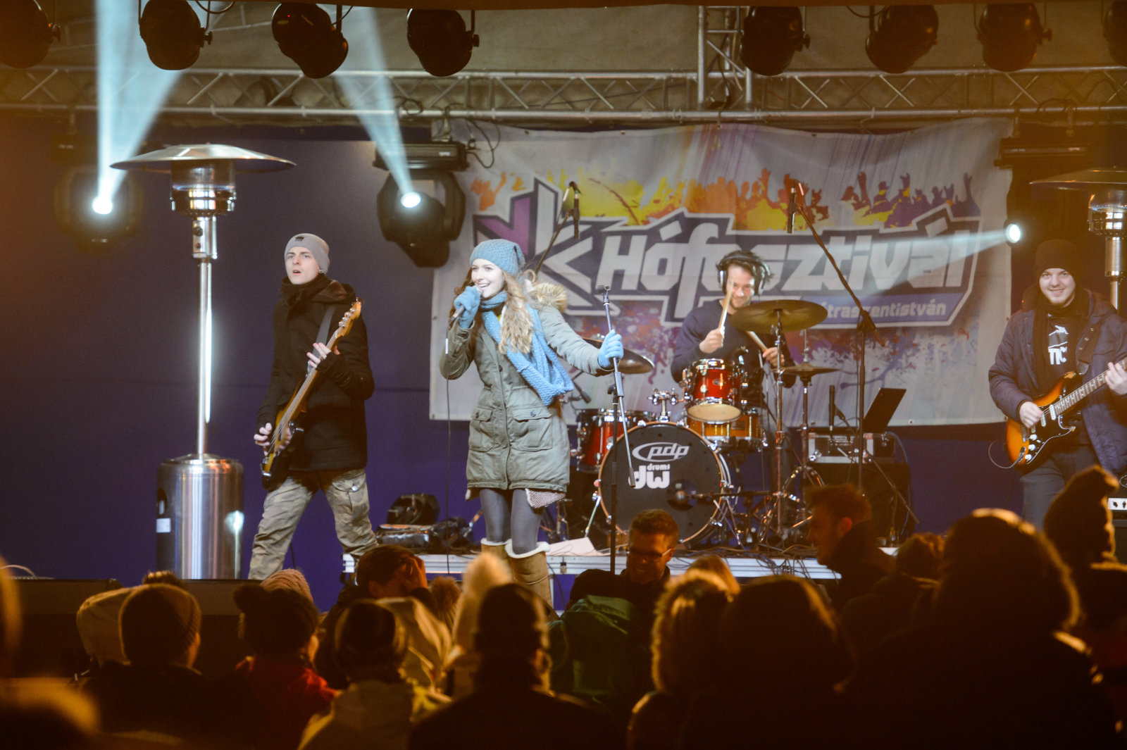 Bogi and the Berry élő koncert