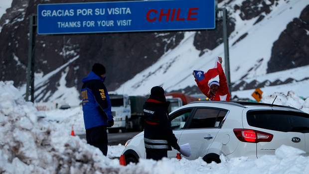 Hóhelyzet a határon  (Kép. http://www.24horas.cl)