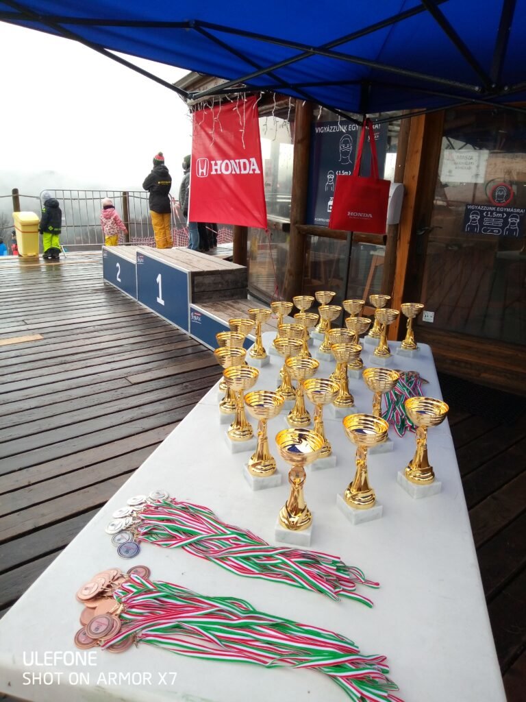 26 kupa és 78 érem a Honda Kupán évtizedek óta