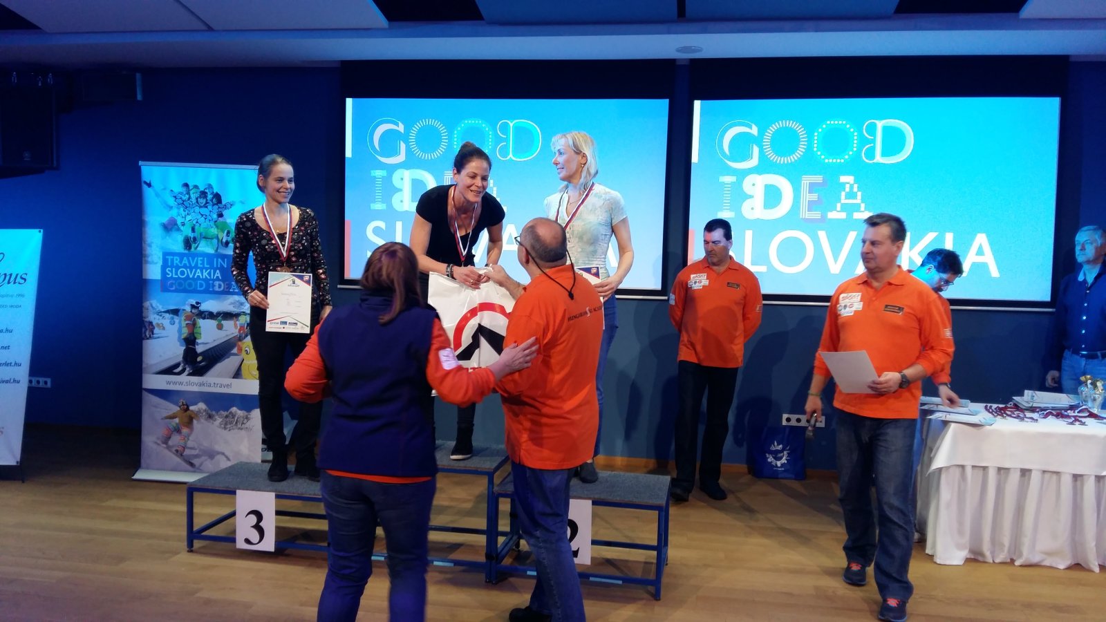 A dobogón: 1. Vancsay Viktória, 2. Wesselényi Andrea, 3. Ilovszky Rita