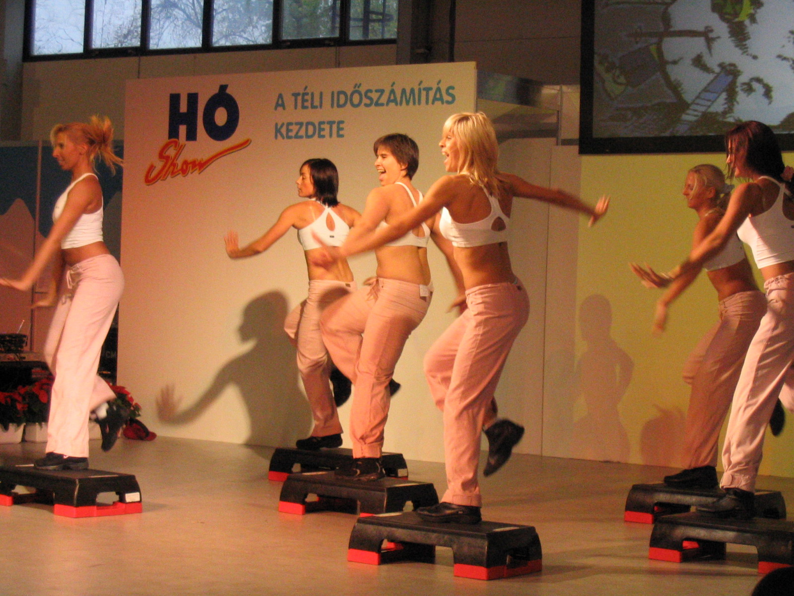 Hó-Show - a téli időszámítás kezdete