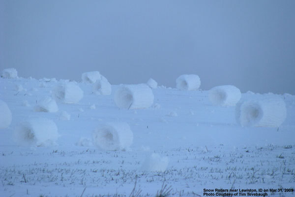 Ritka csodát alkotott a szél és a hó együttesen - Kattints a képre a nagyításhoz