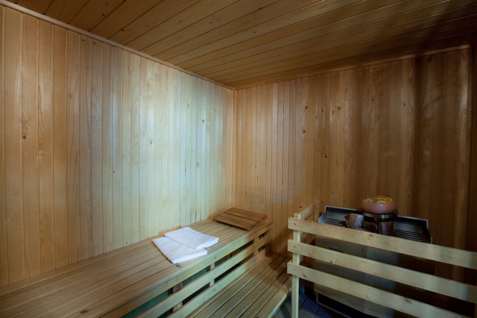 FINSKA-SAVNA---FINNISH-SAUNA.jpg