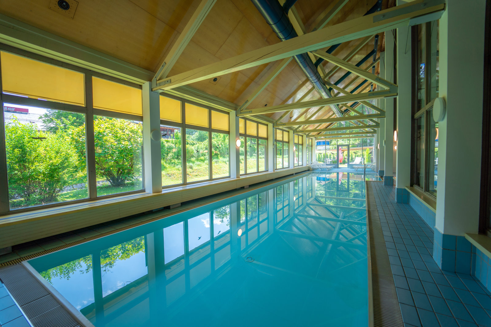 SWIMMING-POOL.jpg
