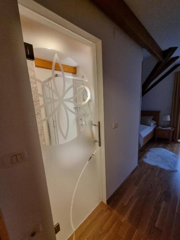 Economy franciaágyas szoba