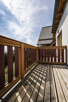 Erkélyes kétágyas szoba | 25 m²