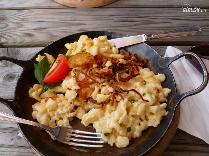 Käsespätzle  - osztrák sajtos nokedli