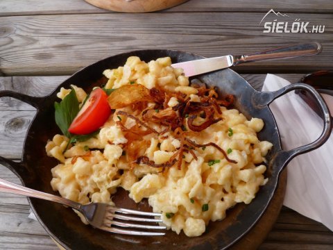 Käsespätzle  - osztrák sajtos nokedli