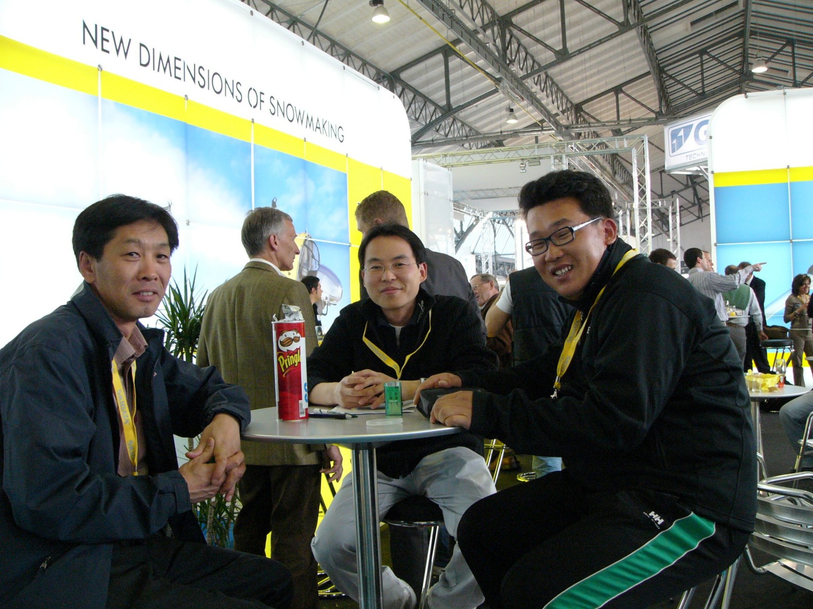 Látogatók a 2007-es Interalpin kiállításon