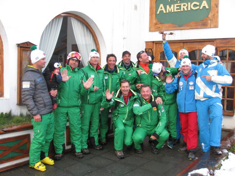 Hosteria-America-eltt-a-csapat.JPG