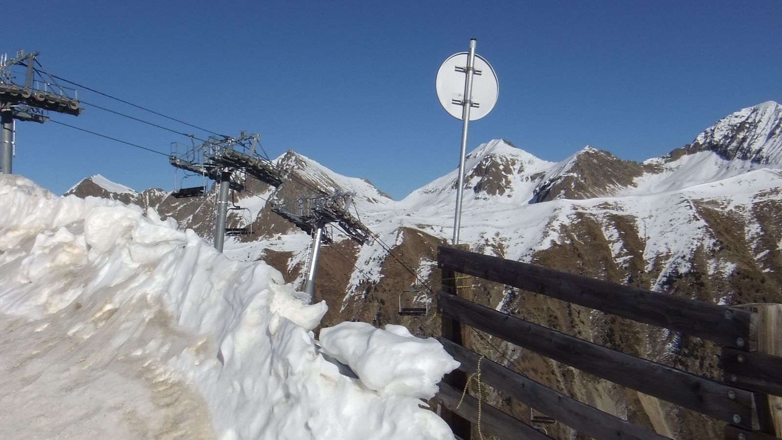 Mene felvonó, Mene csúcs