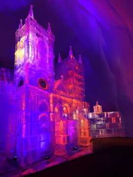 Különleges megvilágítást kap a jégtemplom | Kép: Marek Hajkovsky / Slovakia Travel