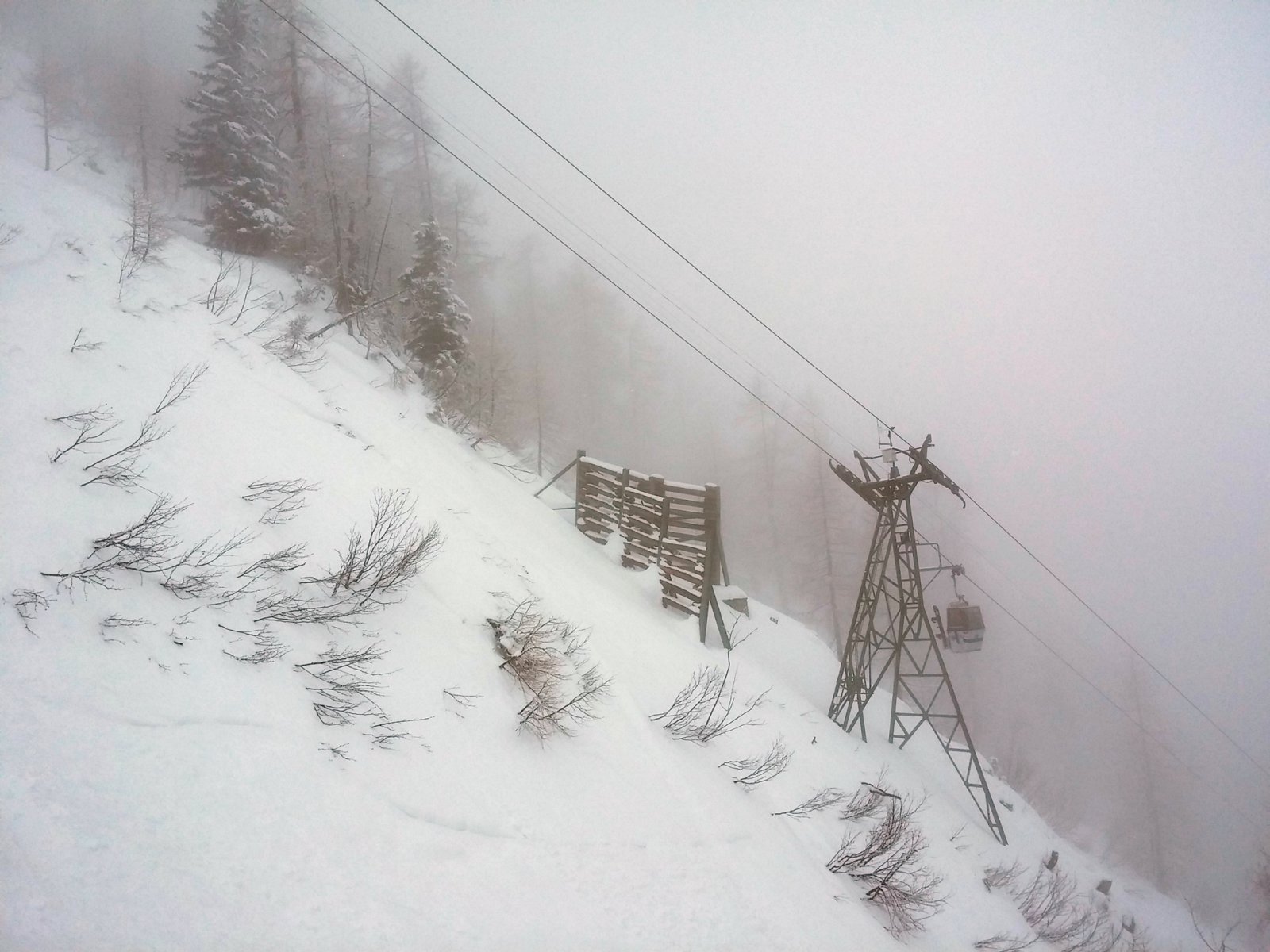 A meredekség 45 fok! Sokáig ennyi, egyenletesen.