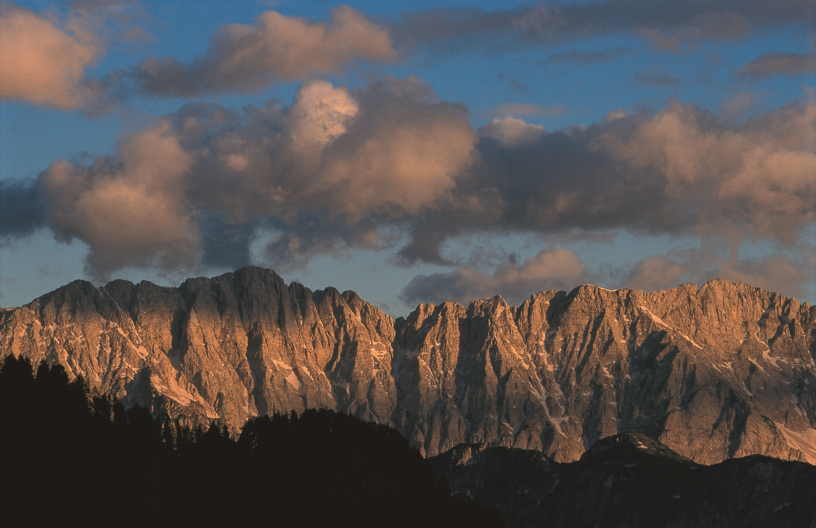  Lepo Spicje csipkés csúcsai, Júliai Alpok | Foto: B. Kladnik