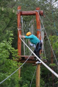 Kötélpálya a Serpa Kalandparkban Balatonfűzfőn