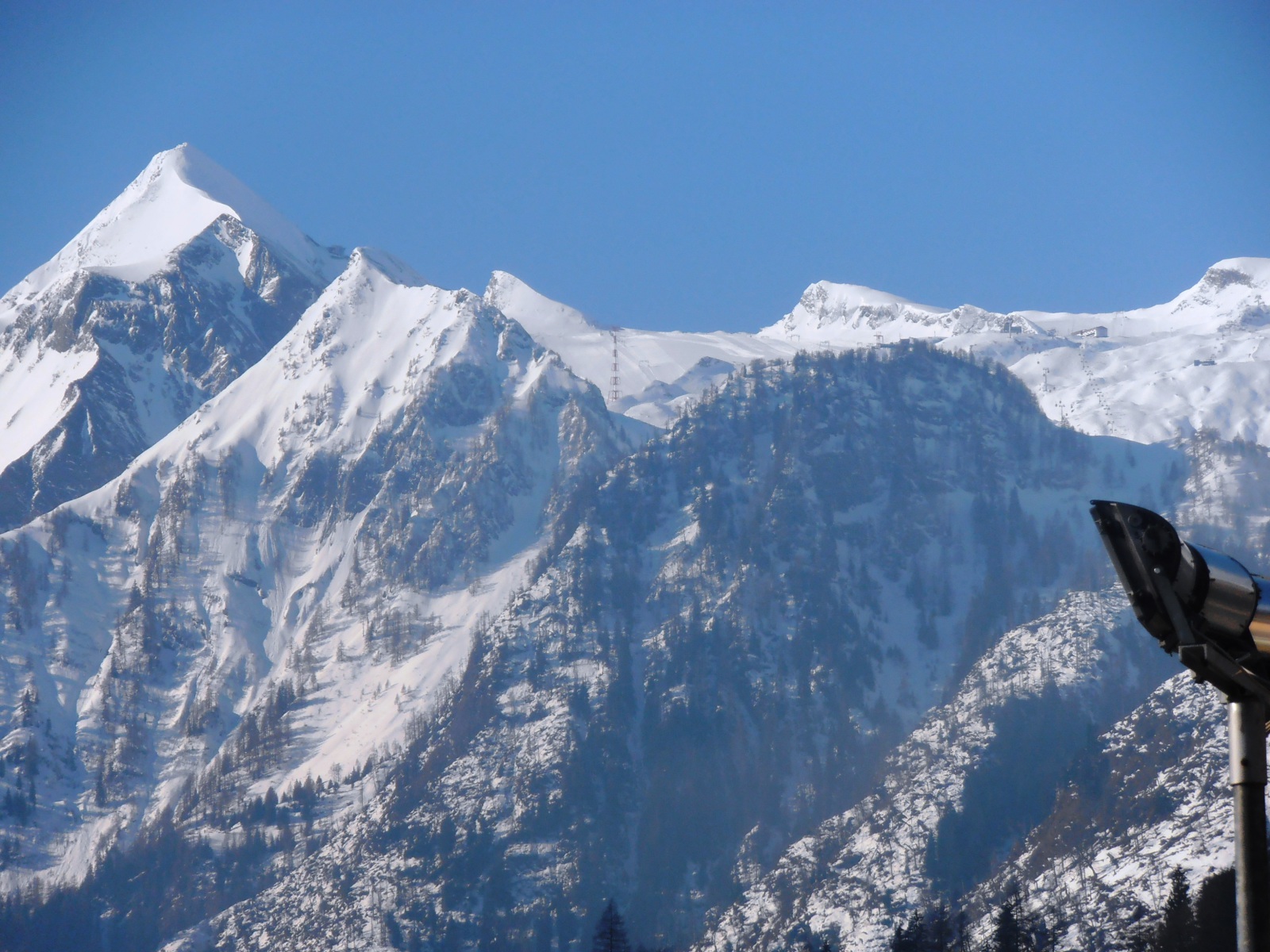 Szobánkból a gleccser 2