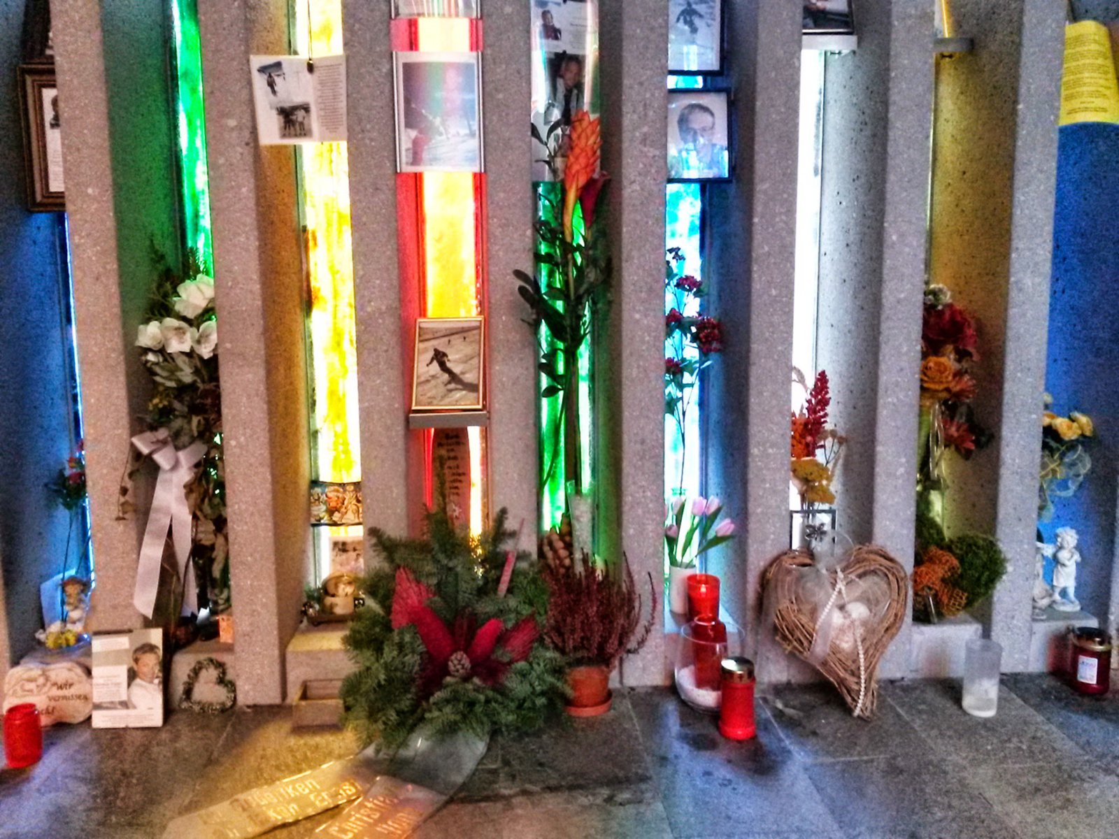 Emlékezés a kapruni tragédia áldozataira | Fotó: sielok.hu