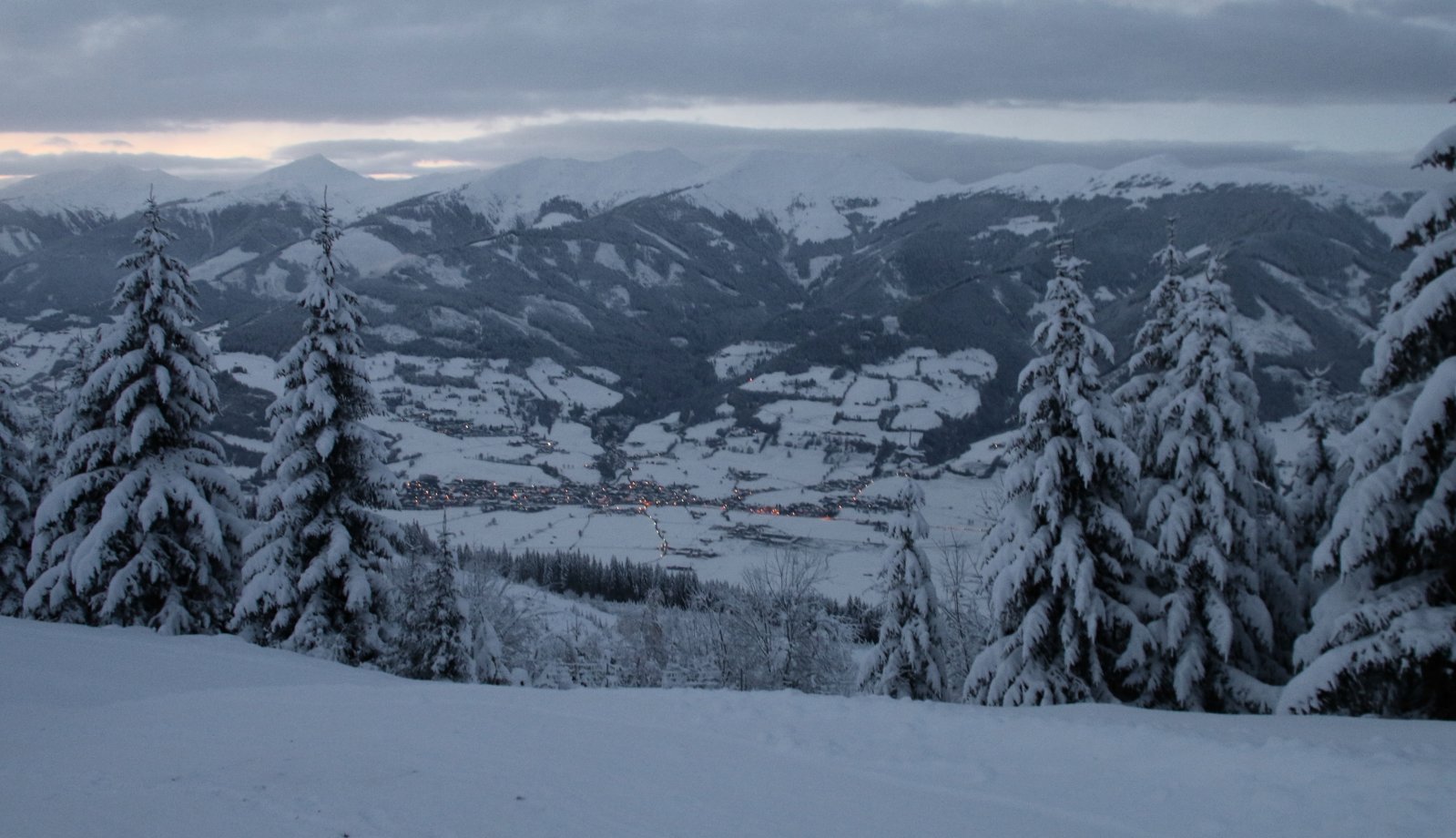 Kitzsteinhorn-Maiskogel Kaprun lesiklás (3029-750m) - Fotó: Stánicz Balázs