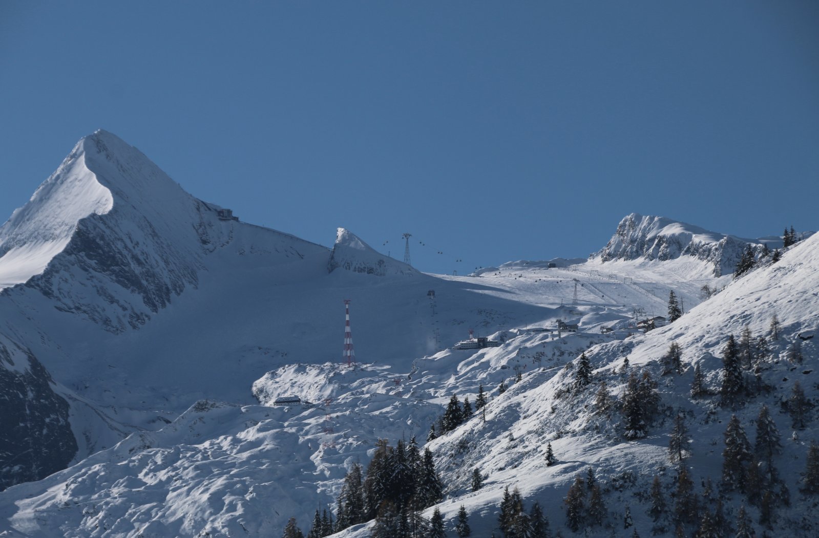 Lesiklás a gleccserről Kaprunig Maiskogel érintésével - Fotó: Stánicz Balázs