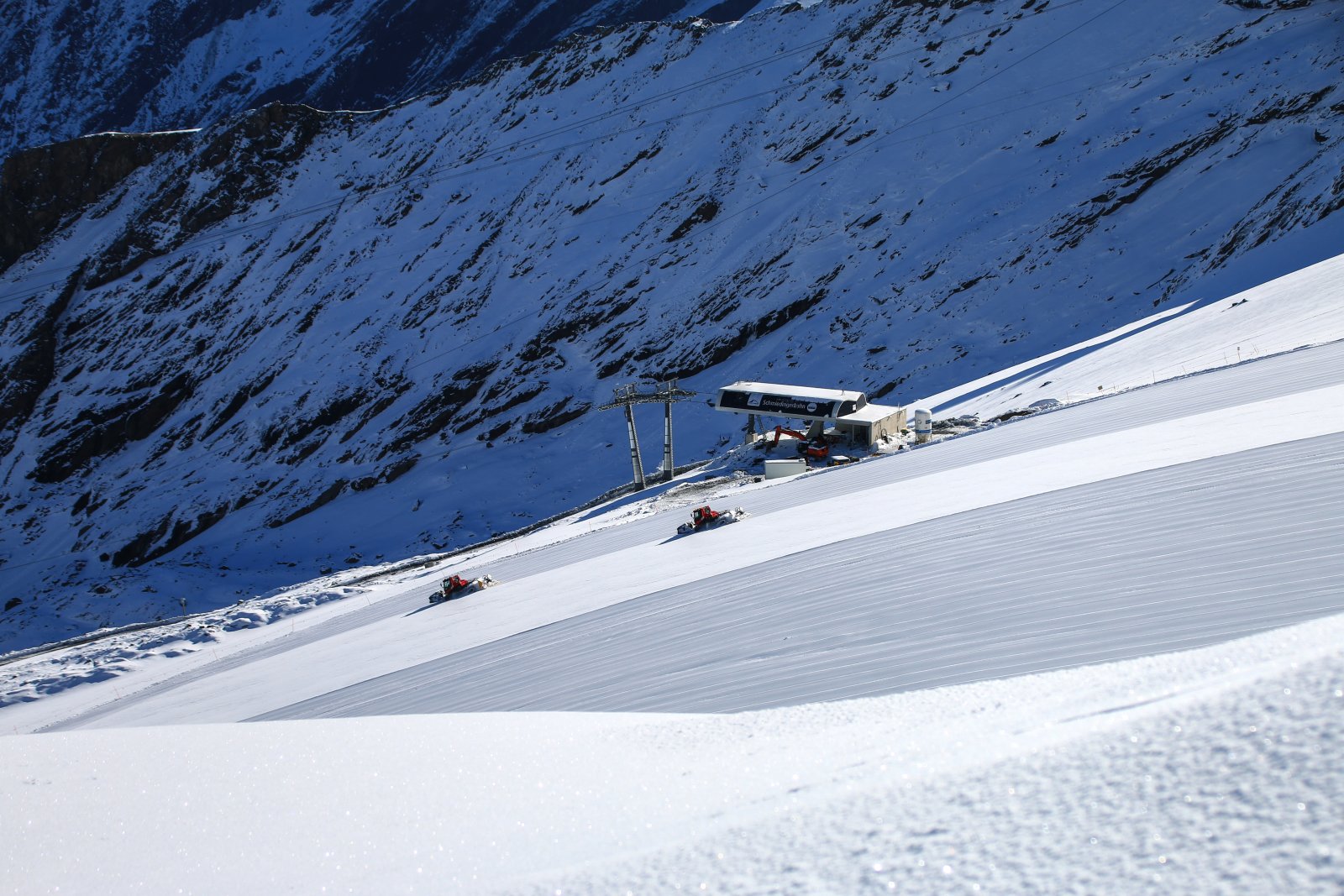 Ratrakok munkában  - Fotó: Stánicz Balázs (Stani)