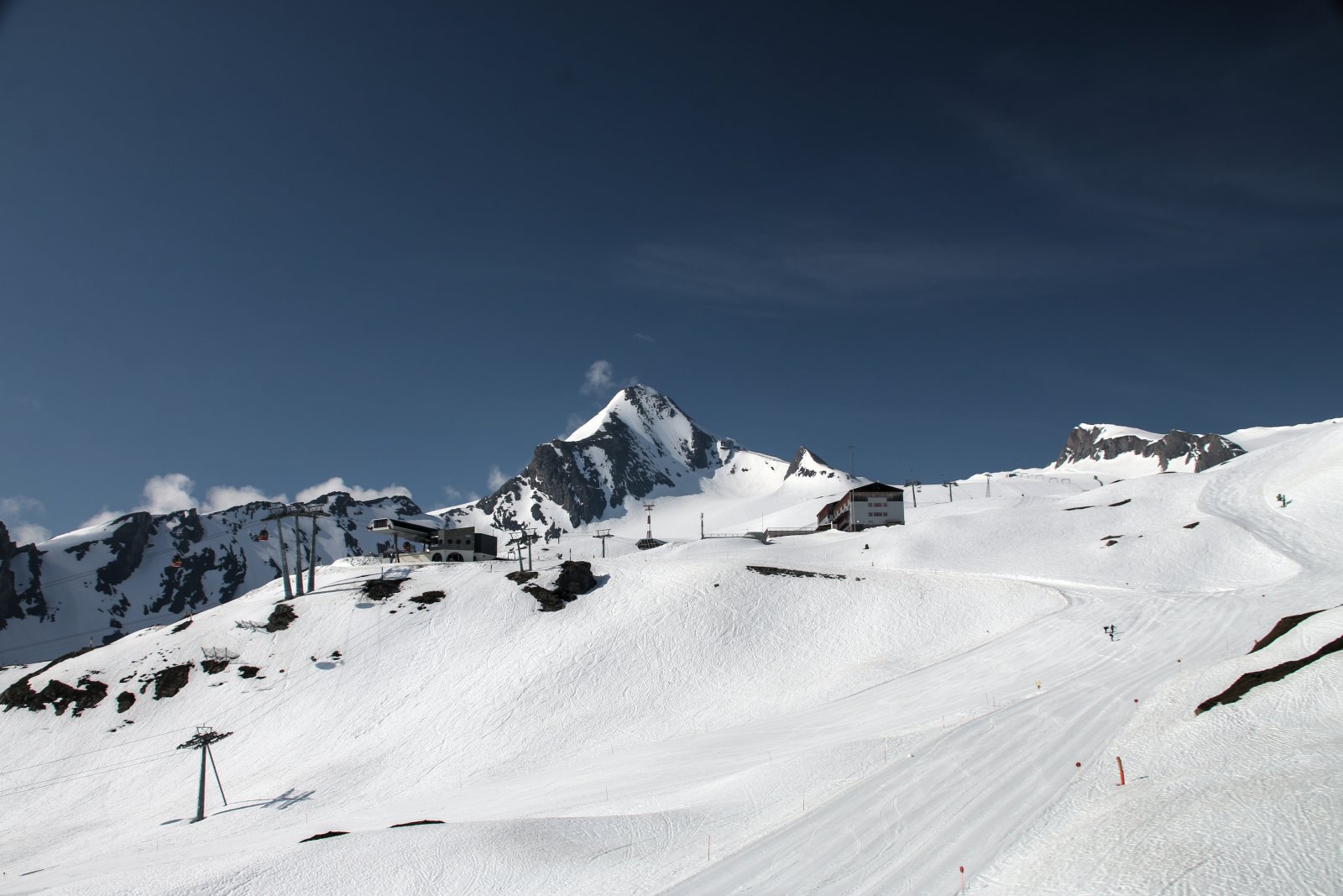 A piros 12-es pálya lapos szakasza az Alpincenter alatt