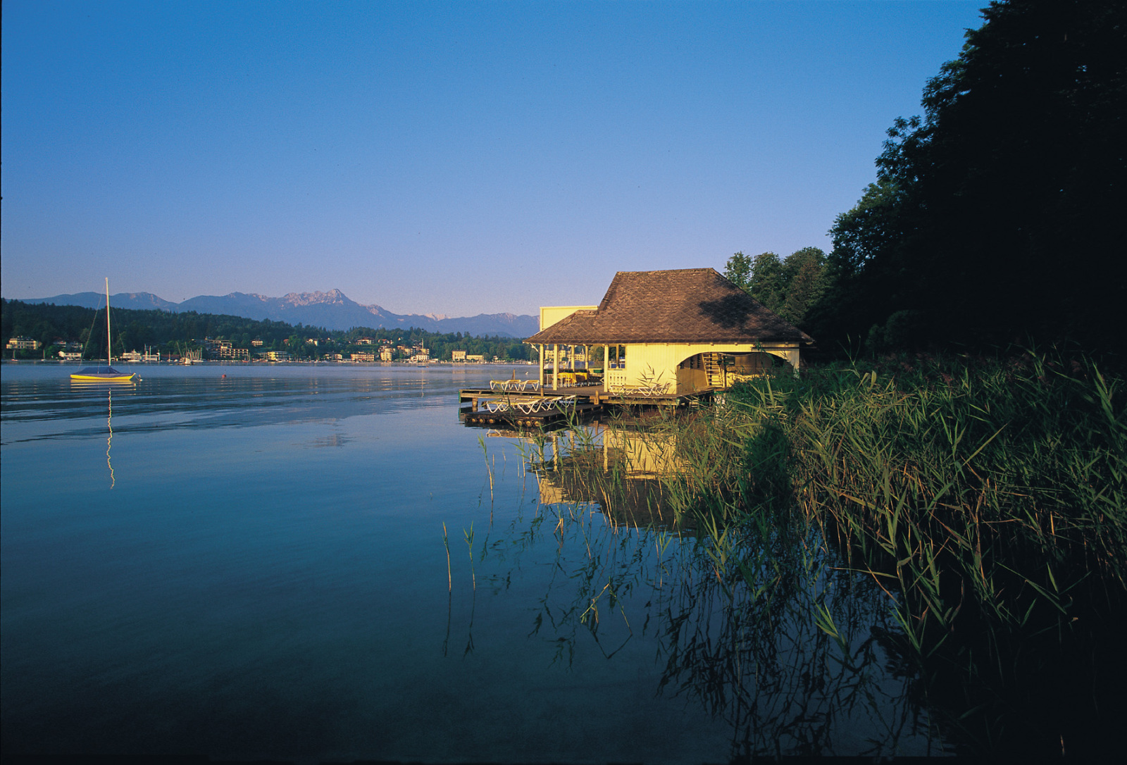 Csónakház a Wörthi-tónál