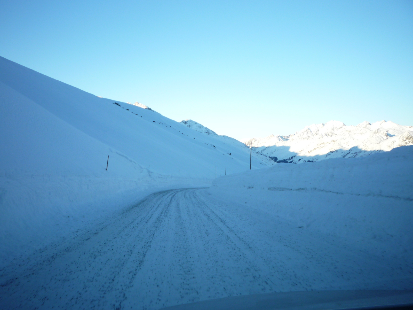 2750 m-ről lefelé - kocsival