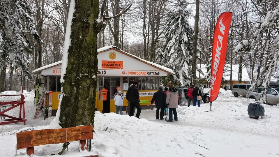 A Síakadémia Síháza Kékestetőn